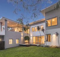 36 Thurston - Accommodation Nelson Bay