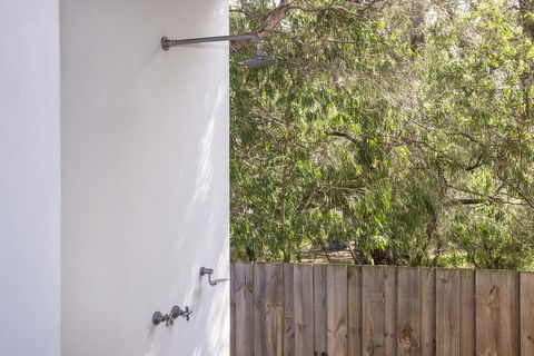 Calm Waters - Accommodation Nelson Bay 11