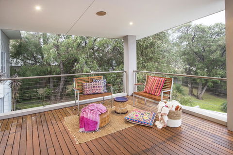 Calm Waters - Accommodation Nelson Bay 13