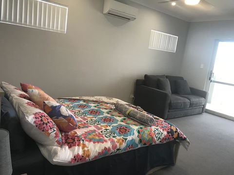 Beach House At SeaScapes.. - Accommodation Nelson Bay 10
