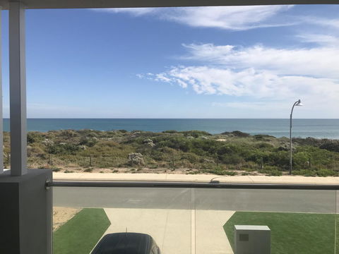 Beach House At SeaScapes.. - Accommodation Nelson Bay 15