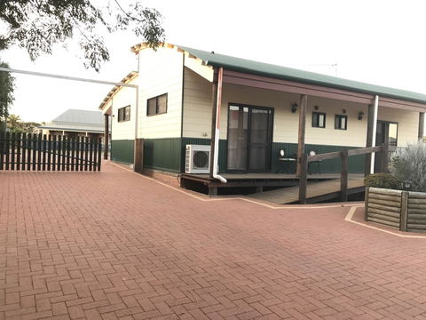 Sabai Accommodation - Accommodation Nelson Bay 10