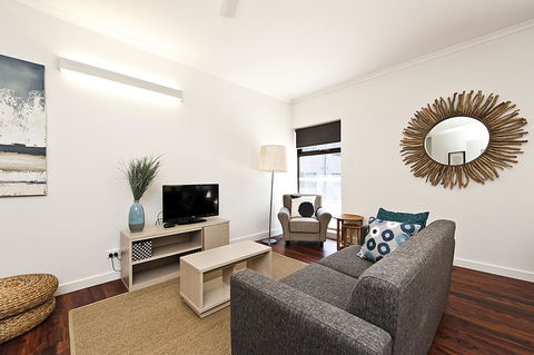 St Catherine\'s On Park - Nelsons Bay Accommodation 7