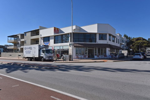 Cottesloe Apartment Close To Beach - Accommodation Nelson Bay 25