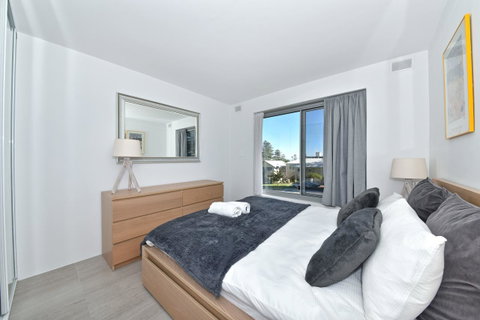 Cottesloe Apartment Close To Beach - Accommodation Nelson Bay 15