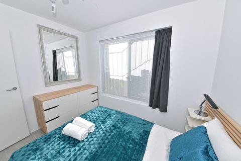 Cottesloe Apartment Close To Beach - Accommodation Nelson Bay 9