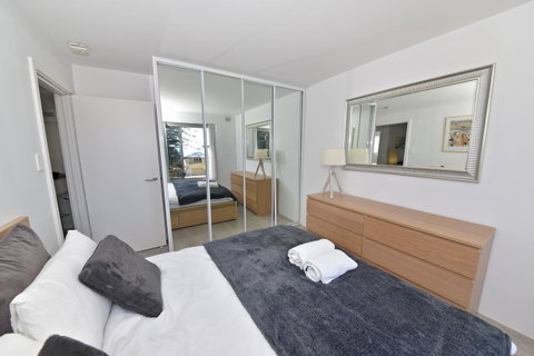 Cottesloe Apartment Close To Beach - Accommodation Nelson Bay 5