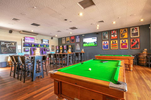 Nightcap At Wanneroo Tavern - Nelsons Bay Accommodation 5