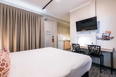 Nightcap At Wanneroo Tavern - Nelsons Bay Accommodation 11