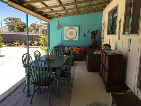 Aqua Shack Jurien Bay - Nelsons Bay Accommodation 4