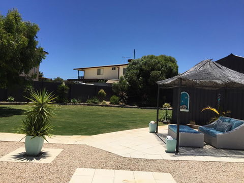 Aqua Shack Jurien Bay - Nelsons Bay Accommodation 3