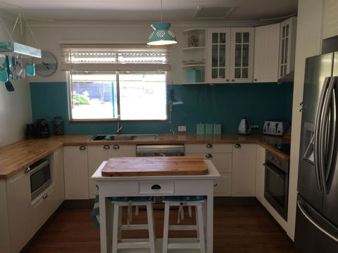 Aqua Shack Jurien Bay - Nelsons Bay Accommodation 1
