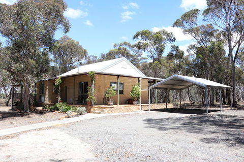 Kendenup Cottages And Lodge - Accommodation Nelson Bay 23