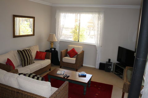 Kendenup Cottages And Lodge - Accommodation Nelson Bay 11