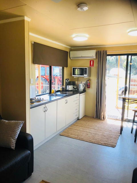 Kendenup Cottages And Lodge - Accommodation Nelson Bay 9
