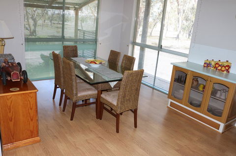 Kendenup Cottages And Lodge - Accommodation Nelson Bay 10