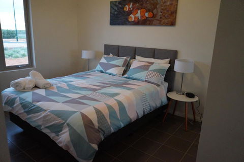 Exmouth 4 Escape - Accommodation Nelson Bay 4