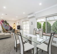 Luxury Federation Style Home - Sleeps 10 - Accommodation Nelson Bay