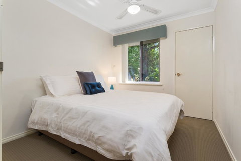 Como South Perth Villa - Accommodation Nelson Bay 4