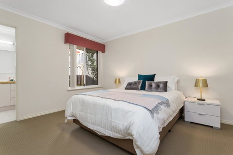 Como South Perth Villa - Accommodation Nelson Bay 19
