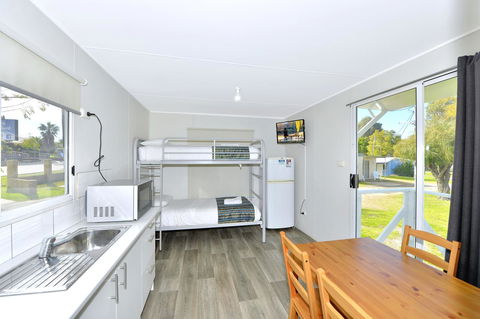Mandurah Coastal Holiday Park - Accommodation Nelson Bay 17