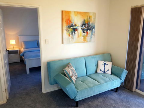 Caravel Beach House Mandurah - Accommodation Nelson Bay 6