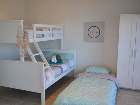 Caravel Beach House Mandurah - Accommodation Nelson Bay 21