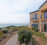 Caravel Beach House Mandurah - Accommodation Nelson Bay