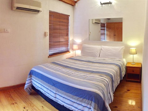 Cottesloe Beach Chalets - Accommodation Nelson Bay 16