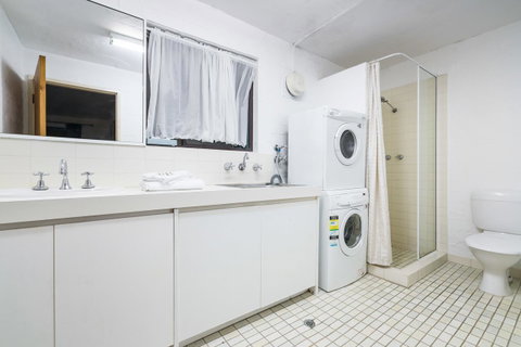 Cottesloe Beach Chalets - Accommodation Nelson Bay 38