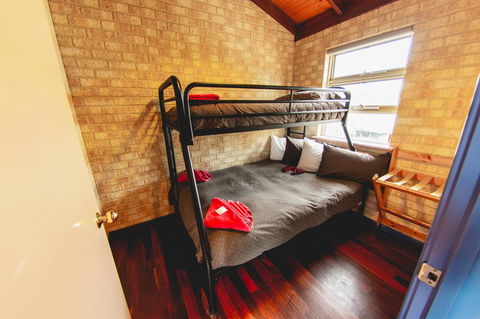 Esperance Foreshore Apartments - Accommodation Nelson Bay 39