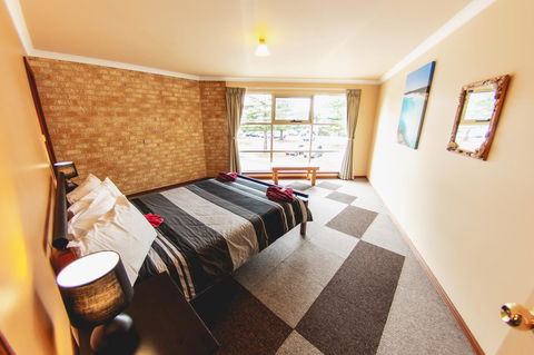 Esperance Foreshore Apartments - Accommodation Nelson Bay 12