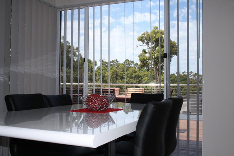 Cape Villas - Accommodation Nelson Bay 24