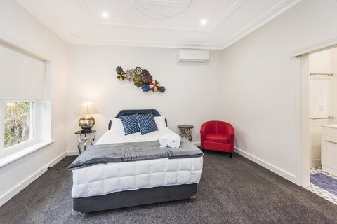 Big House Heated Pool 11 Beds Como / South Perth / Applecross - Accommodation Nelson Bay 14