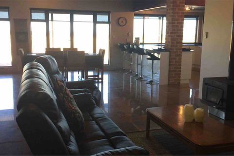 Ocean View Homestead - Accommodation Nelson Bay 28