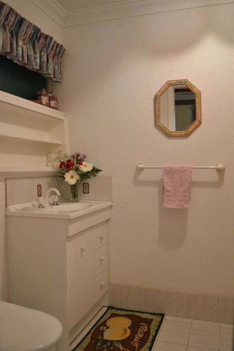 Palms Bed & Breakfast - Nelsons Bay Accommodation 18