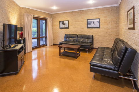 53 Martina Drive - Accommodation Nelson Bay 26