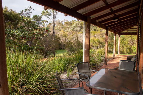 Denmark Forest Retreat - Accommodation Nelson Bay 42