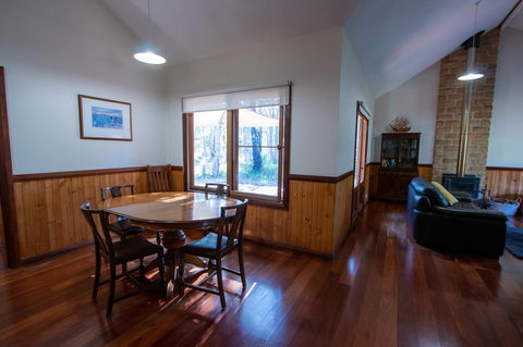 Denmark Forest Retreat - Accommodation Nelson Bay 39