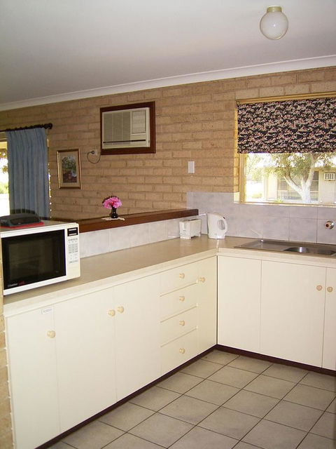 Kalbarri Riverfront Unit - Accommodation Nelson Bay 12