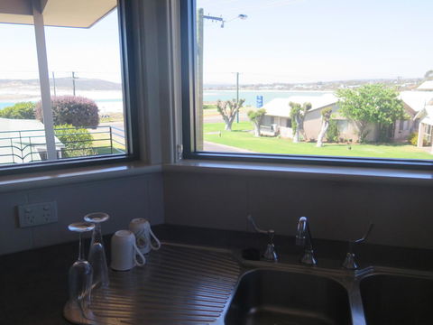Kalbarri Riverfront Unit - Accommodation Nelson Bay 7