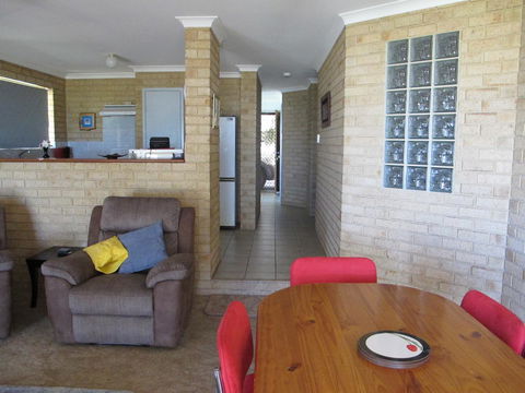 Kalbarri Riverfront Unit - Accommodation Nelson Bay 16