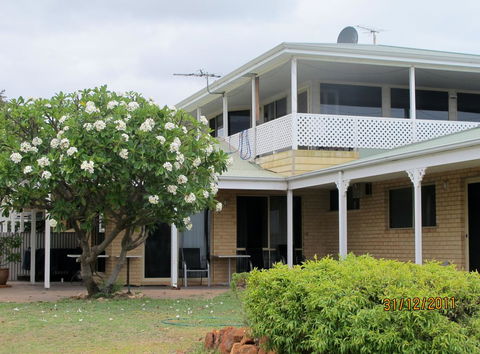 Kalbarri Riverfront Unit - Accommodation Nelson Bay 2