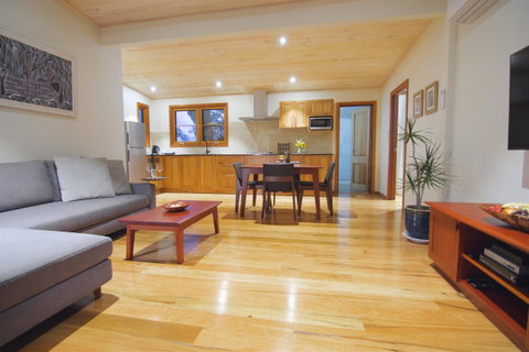 Aiyana Retreat - Accommodation Nelson Bay 7