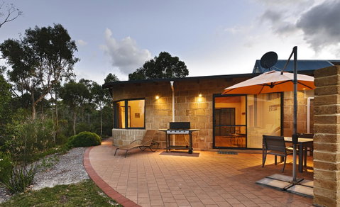 Aiyana Retreat - Accommodation Nelson Bay 5
