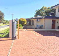 The Royal Dolphin Bed  Breakfast Safety Bay - Accommodation Nelson Bay