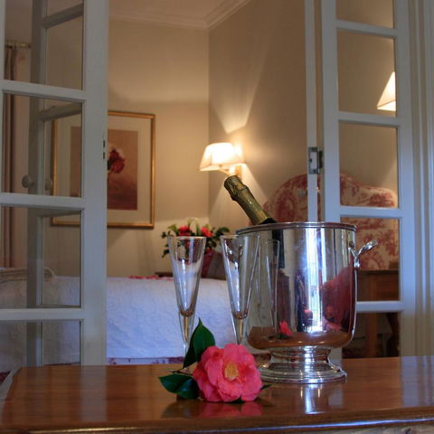Two Sisters Chalets - Accommodation Nelson Bay 26