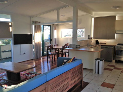 Lemon Tree Lodge - Nelsons Bay Accommodation 13