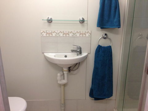 Lemon Tree Lodge - Nelsons Bay Accommodation 16
