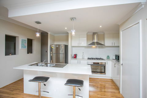 Indian Ocean Retreat - Accommodation Nelson Bay 23